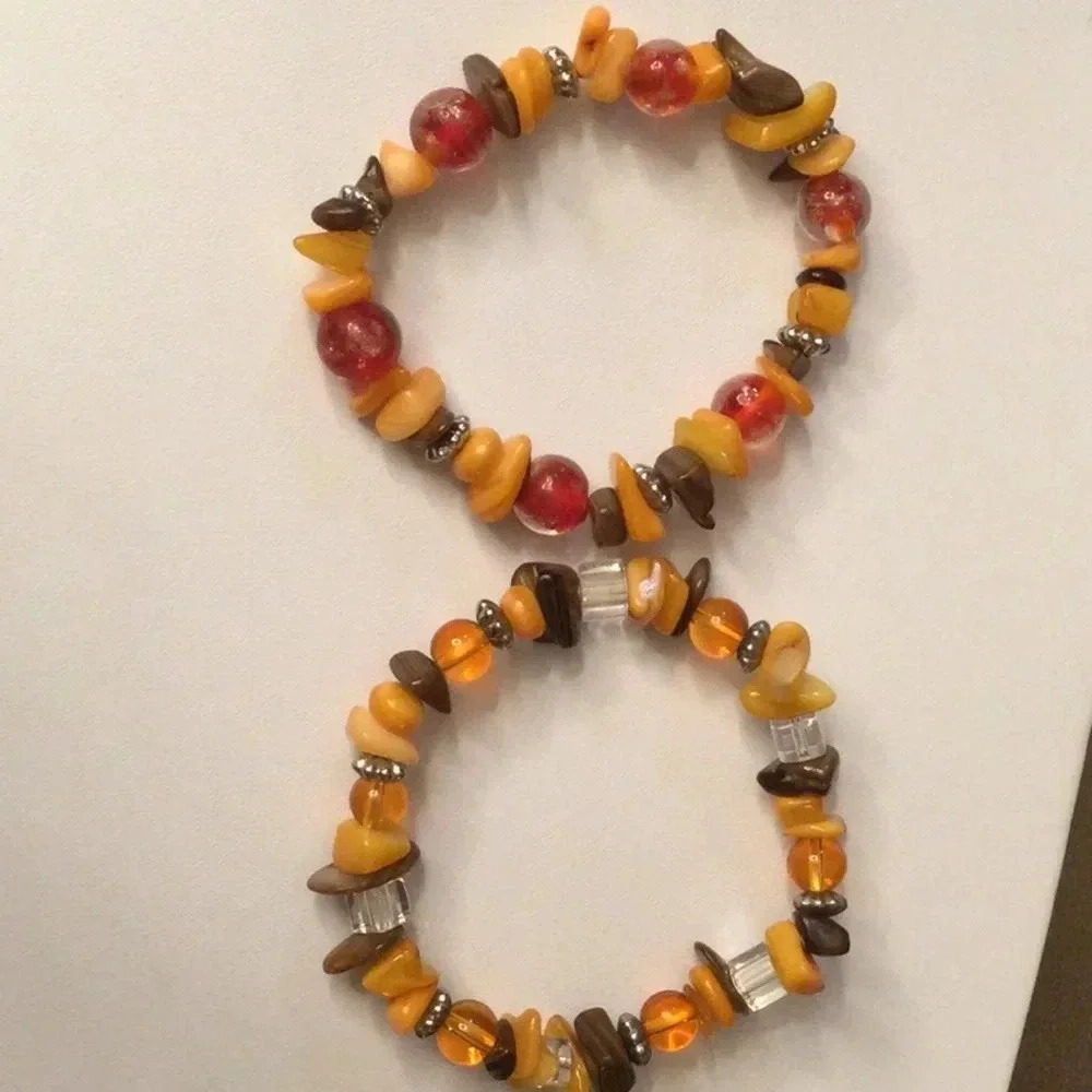 Beaded Stretch Multicolor Bracelet - Picture 2 of 4